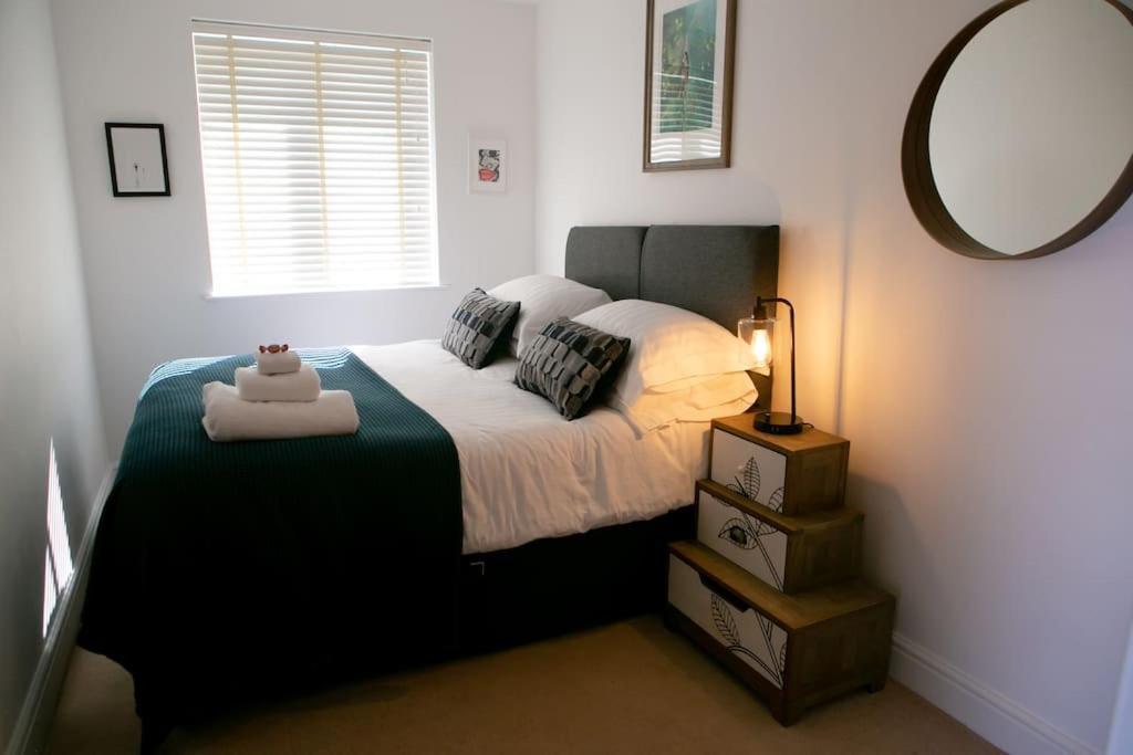 Wow I'M Living On The Beach. Luxury 4 Bed Sleeps 8 Pagham Eksteriør bilde